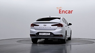 HYUNDAI AVANTE AD 2018
