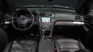 FORD EXPLORER 2018
