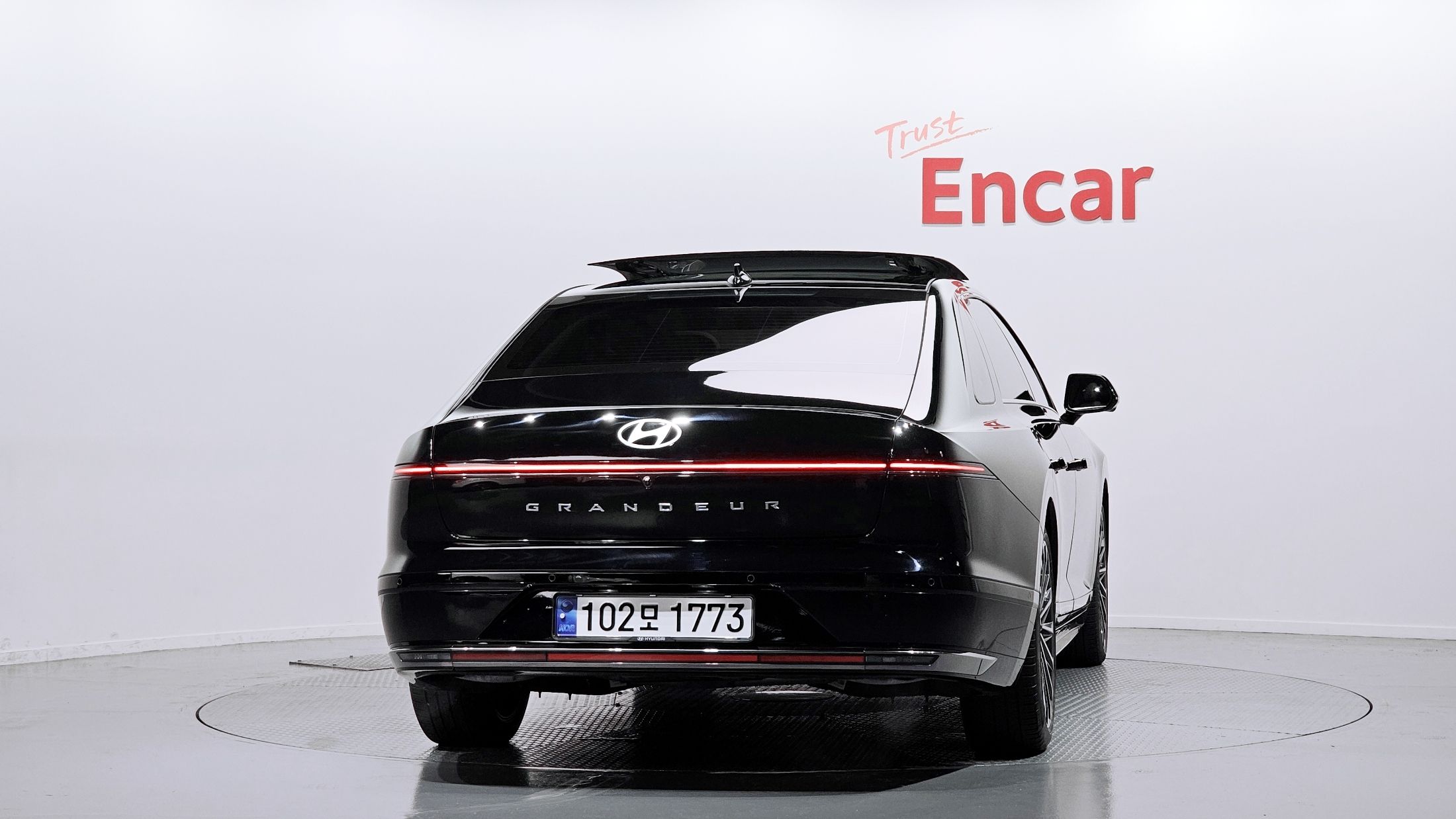 HYUNDAI GRANDEUR GN7 2023