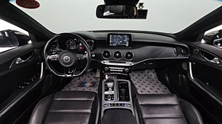 KIA STINGER 2019