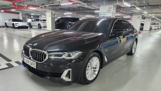 BMW 5-SERIES G30  530e Luxury 2021