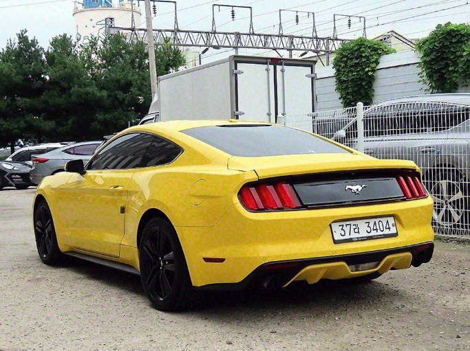 FORD MUSTANG 2016