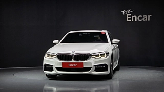 BMW 5-SERIES G30 2017