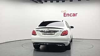 MERCEDES BENZ C-CLASS W205 2018