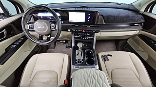 KIA CARNIVAL  4 GENERATION 9 Seater Prestige 2022