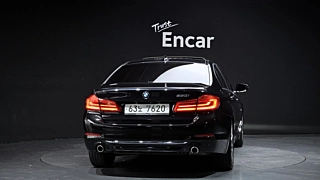 BMW 5-SERIES G30 2018