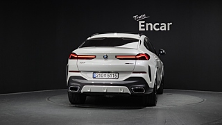 BMW X6 G06  xDrive40i M Sport 2025