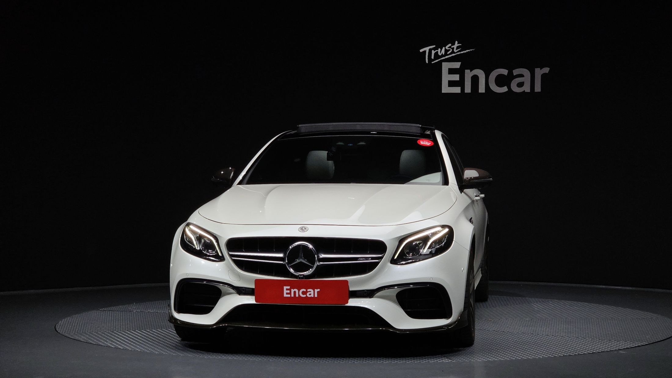 MERCEDES BENZ E-CLASS W213 2018