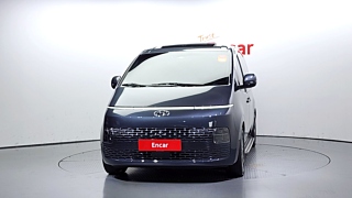 HYUNDAI STARIA 2023
