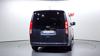 HYUNDAI STARIA 2023