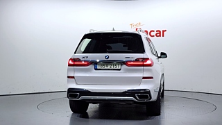BMW X7 G07 2021