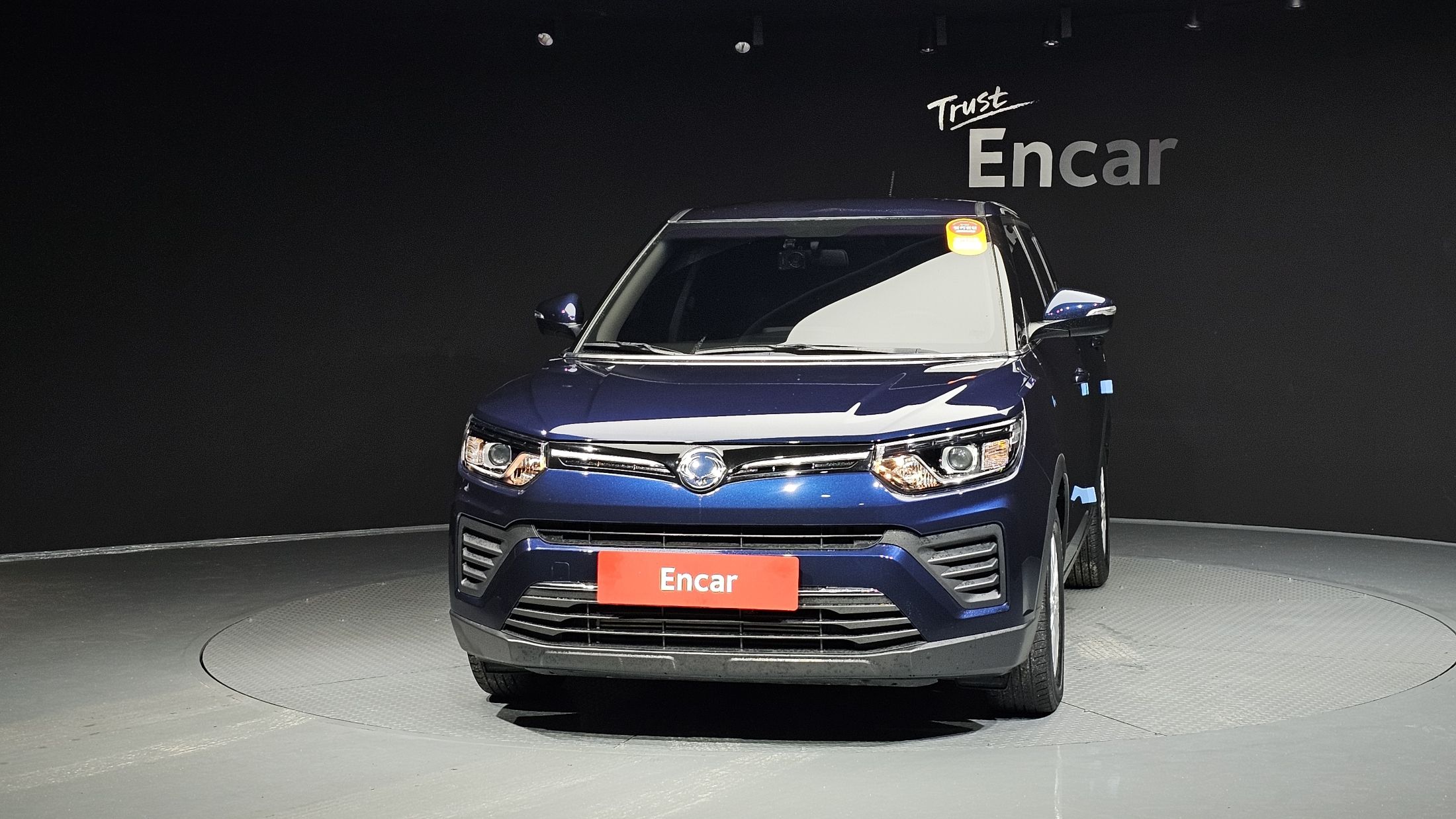 SSANGYONG TIVOLI VERY NEW 2020