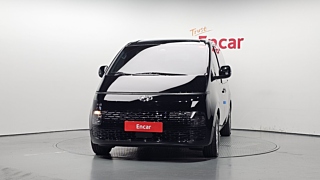 HYUNDAI STARIA 2023