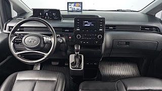 HYUNDAI STARIA 2023