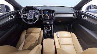 VOLVO XC40  T4 Insignia 2019