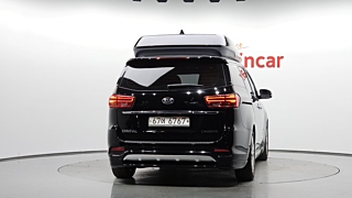 KIA CARNIVAL 2018