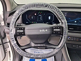 KIA CARNIVAL 2024