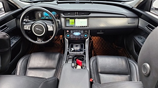 JAGUAR XF X260 2016