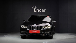 BMW 7-SERIES G11 2016