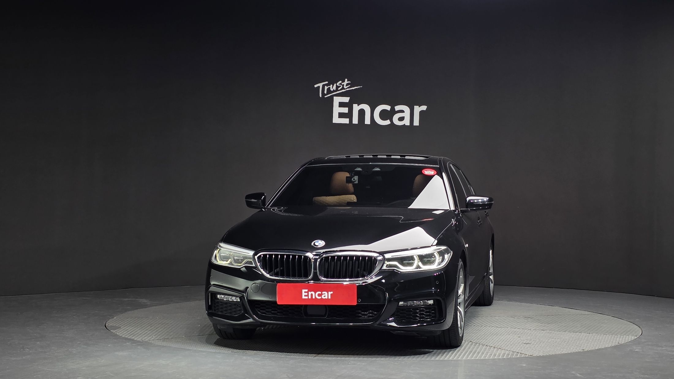 BMW 5-SERIES G30 2017