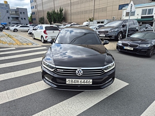 VOLKSWAGEN PASSAT GT B8 2018