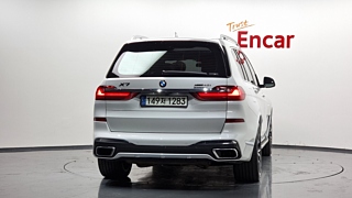 BMW X7 G07 2020