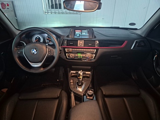 BMW 1-SERIES F20 2019