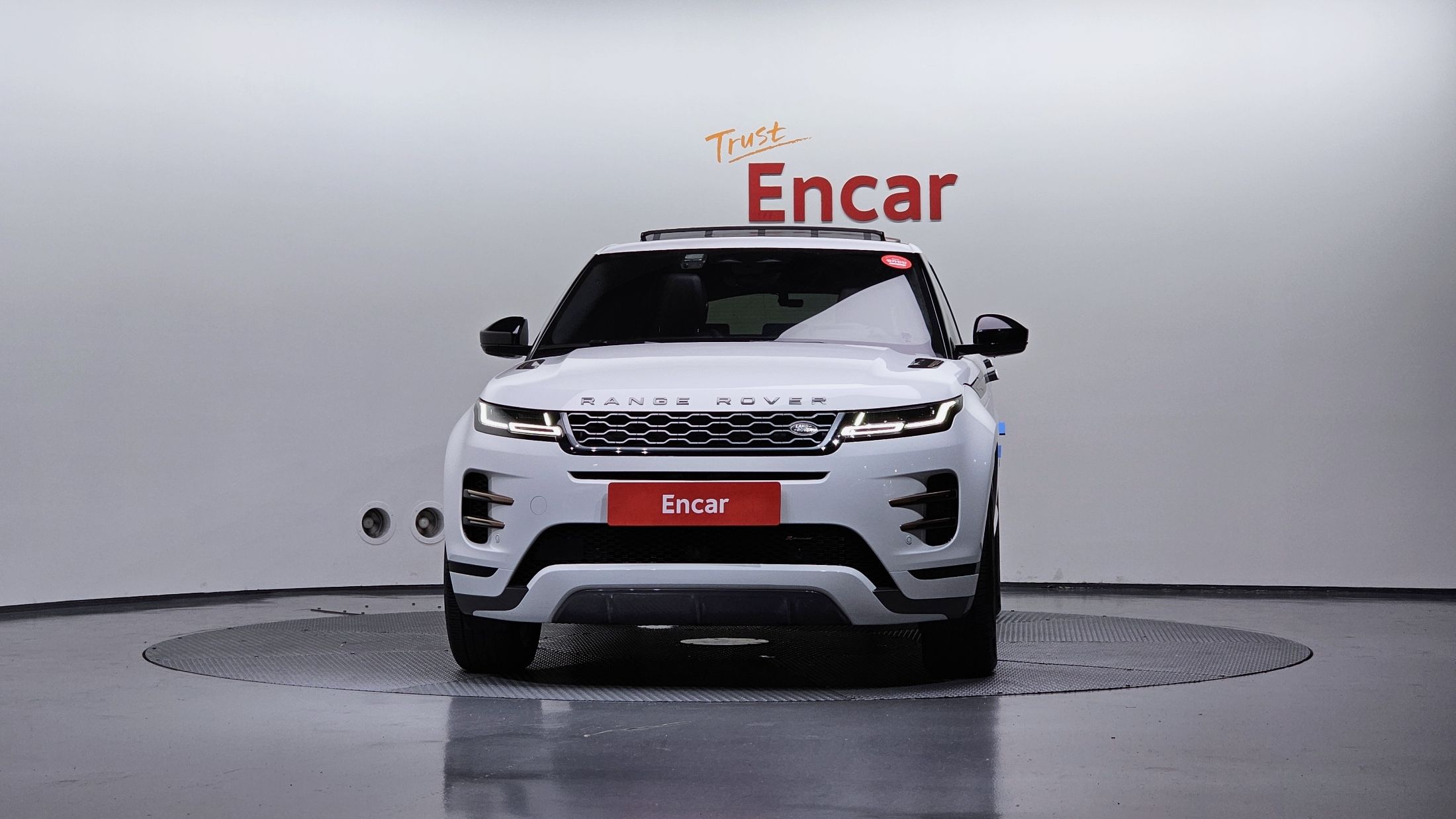 LAND ROVER RANGE ROVER EVOQUE 2023