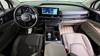 KIA CARNIVAL 2024