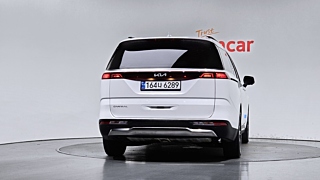 KIA CARNIVAL 2023