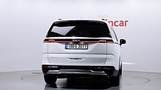 KIA CARNIVAL 2023