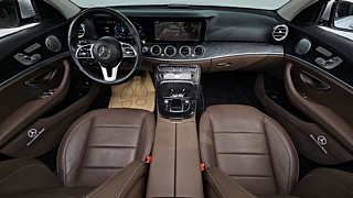 MERCEDES BENZ E-CLASS W213 2019