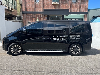 HYUNDAI STARIA 2023