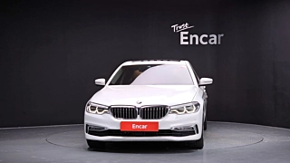 BMW 5-SERIES G30 2018