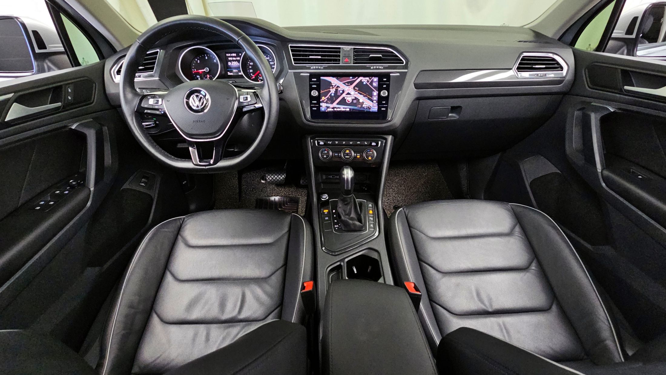 VOLKSWAGEN TIGUAN 2019