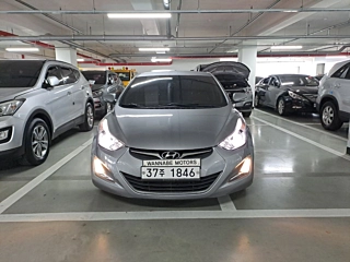 HYUNDAI AVANTE 2014