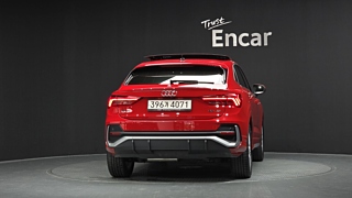 AUDI Q3 F3 2022