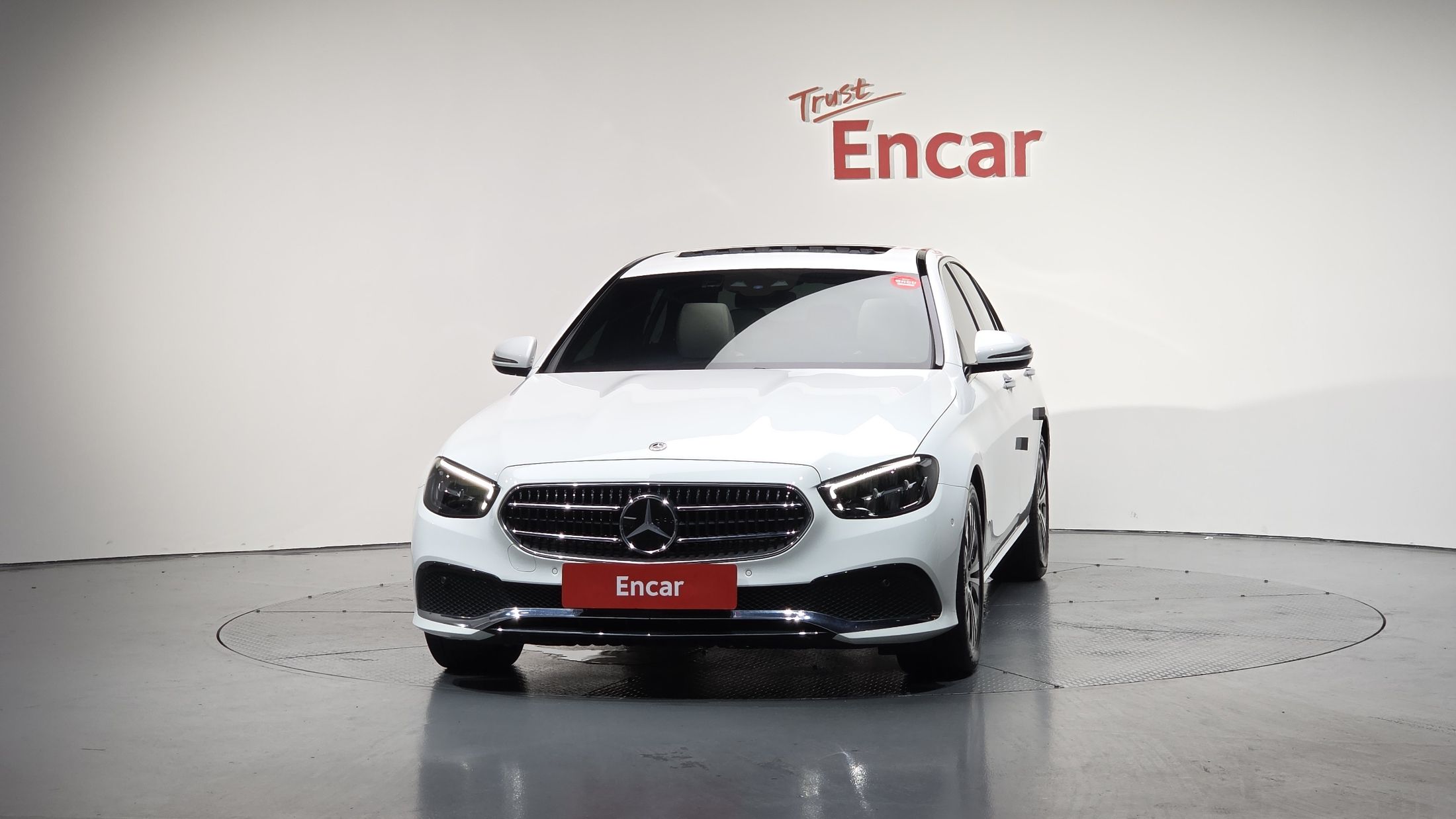 MERCEDES BENZ E-CLASS W213 2020