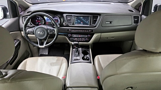 KIA CARNIVAL 2016