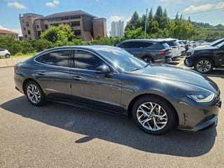 HYUNDAI SONATA DN8 2022