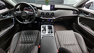 KIA STINGER MEISTER 2023