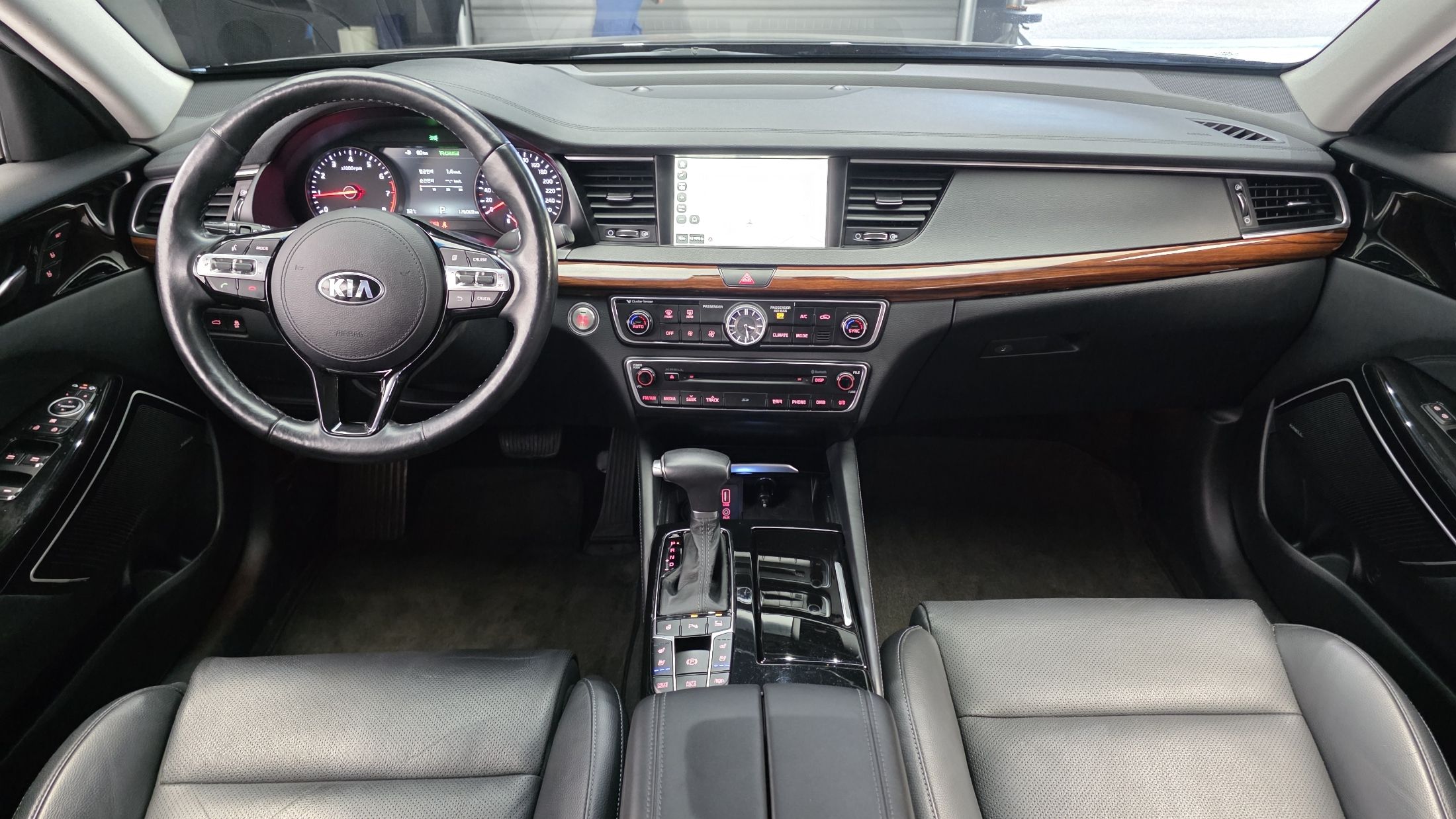 KIA K7 2016