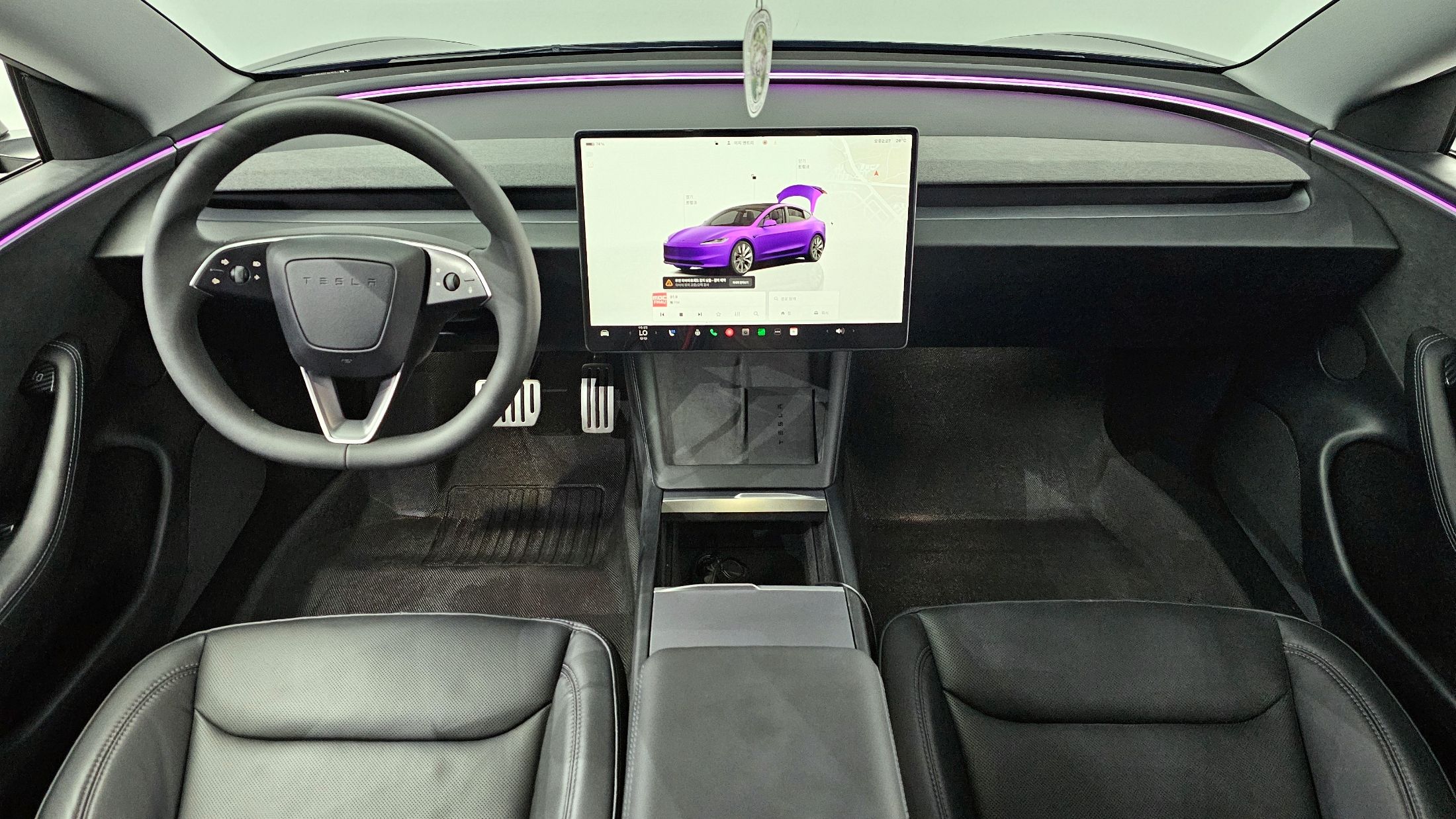 TESLA MODEL 3 2024