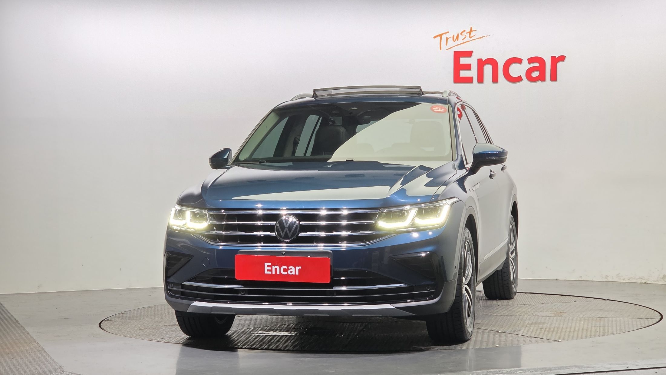 VOLKSWAGEN TIGUAN 2023
