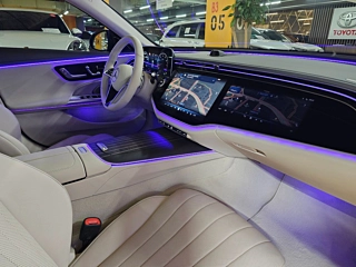 MERCEDES BENZ E-CLASS W214  E300 4MATIC Exclusive 2025