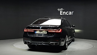 BMW 7-SERIES G11 2021