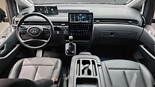 HYUNDAI STARIA  Tourer 9 Seater 2024