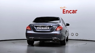 MERCEDES BENZ E-CLASS W213 2017