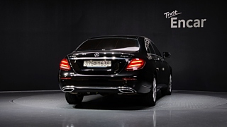 MERCEDES BENZ E-CLASS W213 2020
