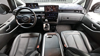 HYUNDAI STARIA 2022